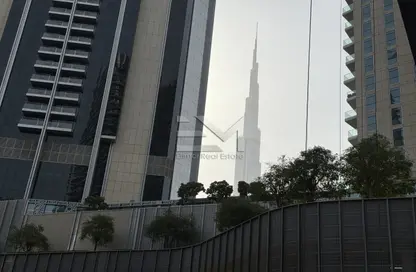 Apartment - 1 Bedroom - 2 Bathrooms for rent in The Signature - Burj Khalifa Area - Downtown Dubai - Dubai
