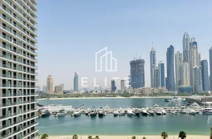 Apartment - 1 Bedroom - 1 Bathroom for rent in Grand Bleu Tower 1 - EMAAR Beachfront - Dubai Harbour - Dubai