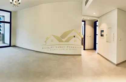 Apartment - 2 Bedrooms - 3 Bathrooms for rent in Jumeirah Garden City - Al Satwa - Dubai