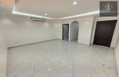 Apartment - Studio - 1 Bathroom for rent in Shakhbout City - Abu Dhabi