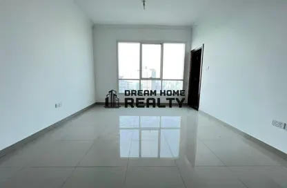 شقة - 2 غرف نوم - 2 حمامات للايجار في المجاز 2 - المجاز - الشارقة