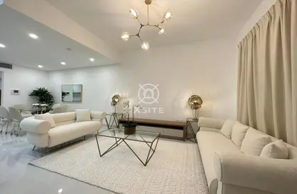 Villa - 4 Bedrooms - 5 Bathrooms for rent in Orchid Park - District 15 - Jumeirah Village Circle - Dubai