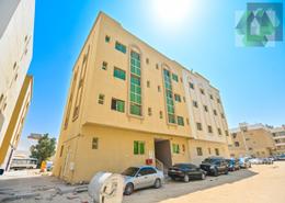 عمارة بالكامل - 8 حمامات للبيع في مجمع مويلح - تجارية مويلح - الشارقة صورةمبنى خارجي لـ: عمارة بالكامل - 8 حمامات للبيع في مجمع مويلح - تجارية مويلح - الشارقة, صورة 1