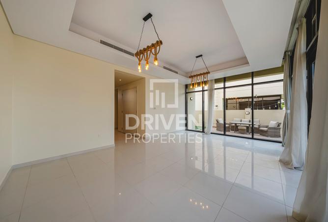 15946905 - Property Main Image