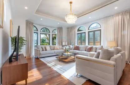 Villa - 4 Bedrooms - 4 Bathrooms for rent in Canal Cove Frond O - Canal Cove Villas - Palm Jumeirah - Dubai