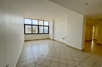 Apartment - 2 Bedrooms - 2 Bathrooms for rent in Al Masood Tower - Hamdan Street - Abu Dhabi