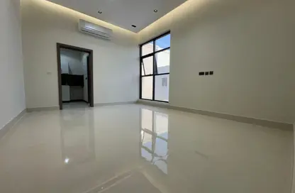 شقة - 1 حمام للايجار في مدينة الرياض - أبوظبي