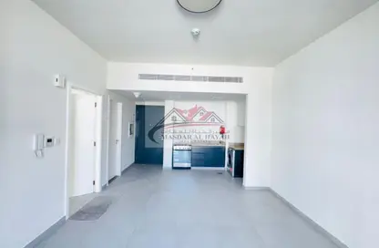 Apartment - 1 Bedroom - 2 Bathrooms for rent in The Link - East Village - Aljada - Sharjah