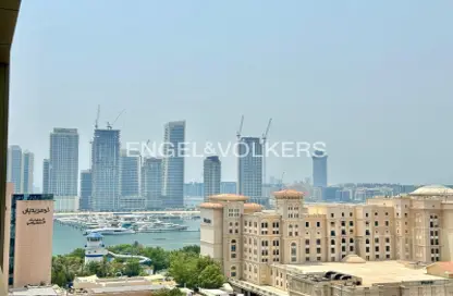 Apartment - 1 Bedroom - 2 Bathrooms for rent in Ocean Heights - Dubai Marina - Dubai