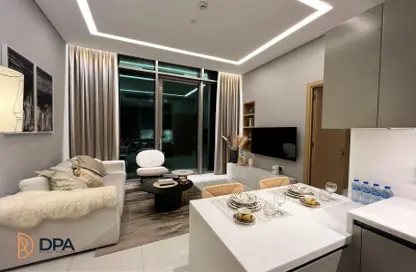 صورة لـ غرفة المعيشة شقة - غرفة نوم - 2 حمامات للايجار في فندق ومساكن إس إل إس دبي - الخليج التجاري - دبي ، صورة رقم 1