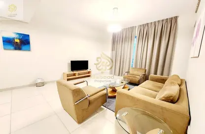 Apartment - 1 Bedroom - 2 Bathrooms for rent in Jumeirah Garden City - Al Satwa - Dubai