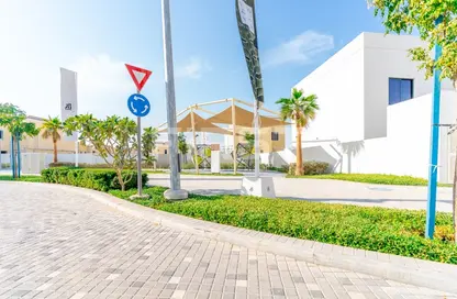 Villa - 3 Bedrooms - 4 Bathrooms for rent in Noya Luma - Noya - Yas Island - Abu Dhabi