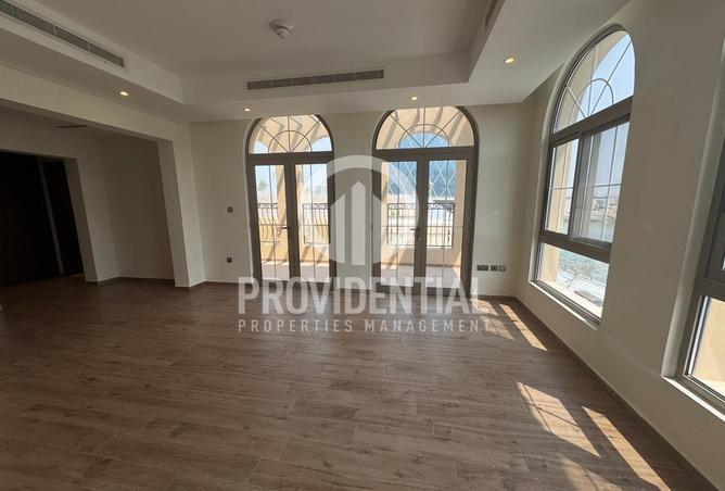 15240009 - Property Image 3