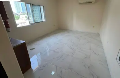 Apartment - Studio - 1 Bathroom for rent in Al Rashidiya Towers - Al Rashidiya - Ajman Downtown - Ajman