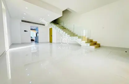 Villa - 4 Bedrooms - 6 Bathrooms for rent in Iris Park - District 15 - Jumeirah Village Circle - Dubai Villa - 4 Bedrooms - 6 Bathrooms for rent in Iris Park - District 15 - Jumeirah Village Circle - Dubai