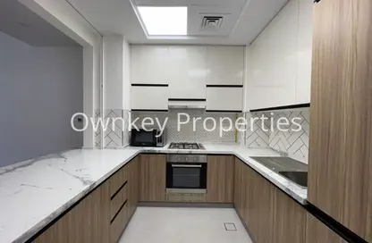 Apartment - 1 Bedroom - 2 Bathrooms for rent in The Waves Residences - Mankhool - Bur Dubai - Dubai