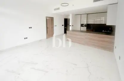 Apartment - 1 Bedroom - 2 Bathrooms for rent in Royal Regency - Business Bay - Dubai Apartment - 1 Bedroom - 2 Bathrooms for rent in Royal Regency - Business Bay - Dubai