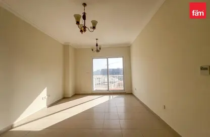 Apartment - 1 Bedroom - 1 Bathroom for rent in Mazaya 13 - Queue Point - Dubai Land - Dubai