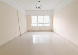 Apartment - 1 bedroom - 2 bathrooms for rent in Al Owais Building - Al Khan - Sharjah