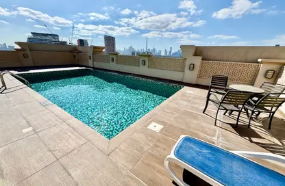 Apartment - 2 Bedrooms - 3 Bathrooms for rent in Yasmeen Building - Al Jaddaf - Dubai