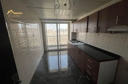 Apartment - 2 Bedrooms - 3 Bathrooms for rent in Muweileh Community - Muwaileh Commercial - Sharjah