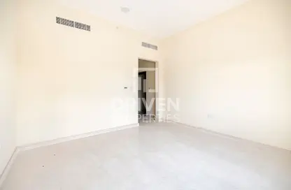 عمارة بالكامل - استوديو للايجار في العامريه - الجيمي - العين