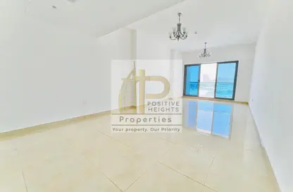 Apartment - 2 Bedrooms - 3 Bathrooms for rent in Lulu Building - Al Barsha 1 - Al Barsha - Dubai