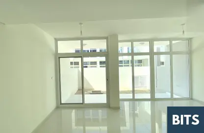 فيلا - 3 غرف نوم - 2 حمامات للايجار في البيزيا - داماك هيلز 2 - دبي فيلا - 3 غرف نوم - 2 حمامات للايجار في البيزيا - داماك هيلز 2 - دبي