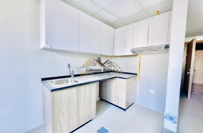 Apartment - Studio - 1 Bathroom for rent in Al Warsan 4 - Al Warsan - Dubai