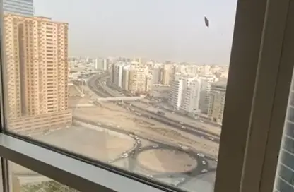 شقة - غرفة نوم - 2 حمامات للبيع في النهدة - الشارقة