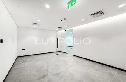 Office Space - Studio for sale in The Binary Tower - Business Bay - Dubai