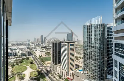 Apartment - 1 Bedroom - 2 Bathrooms for rent in Marina Arcade Tower - Dubai Marina - Dubai