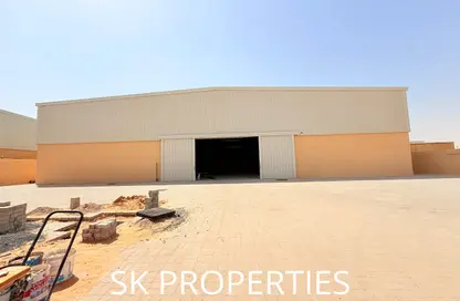 Warehouse - Studio - 2 Bathrooms for rent in Al Sajaa Industrial - Al Sajaa - Sharjah