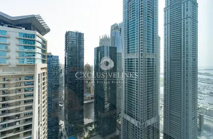 Apartment - 1 Bedroom - 2 Bathrooms for rent in MAG 218 - Dubai Marina - Dubai