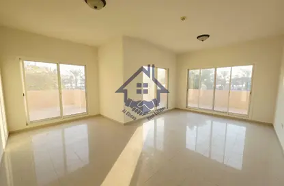 شقة - 3 غرف نوم - 3 حمامات للايجار في ياقوت - باب البحر - جزيرة المرجان - رأس الخيمة