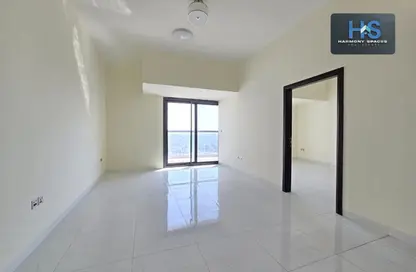شقة - غرفة نوم - 2 حمامات للايجار في فيرن هايتس - الفرجان - دبي