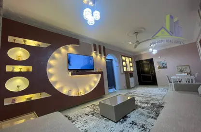 Living Room image for: Apartment - 1 Bedroom - 2 Bathrooms for rent in Al Mina Building - Al Rawda 2 - Al Rawda - Ajman, Image 1