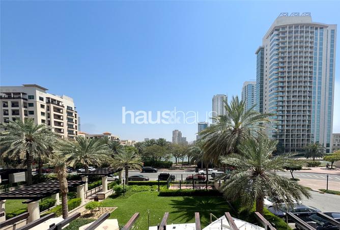 Apartment - 2 Bedrooms - 2 Bathrooms for sale in Una Riverside Residence - Una - The Views - Dubai