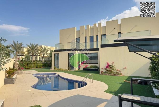 16001989 - Property Image 2