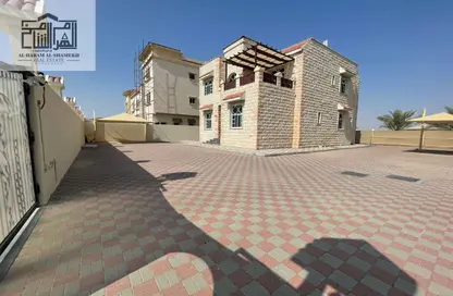 Villa - 5 Bedrooms - 6 Bathrooms for rent in Khaldiya - Al Ain