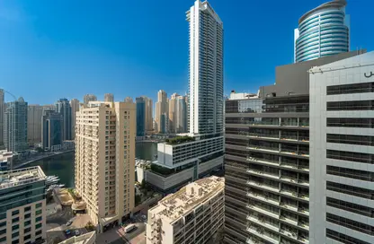 Apartment - 1 Bedroom - 2 Bathrooms for rent in Dream Tower 1 - Dream Towers - Dubai Marina - Dubai