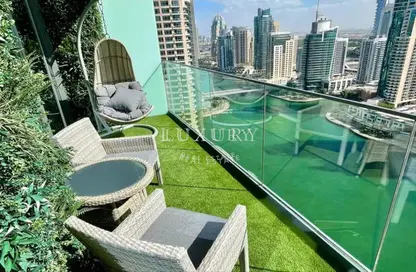 Apartment - 2 Bedrooms - 3 Bathrooms for sale in LIV Residence - Dubai Marina - Dubai