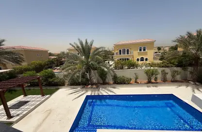 فيلا - 3 غرف نوم - 4 حمامات للايجار في التراث - جميرا بارك - دبي