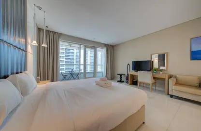 Room / Bedroom image for: Apartment - 1 Bathroom for rent in DAMAC Maison Canal Views - Business Bay - Dubai, Image 1