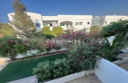 Villa - 4 Bedrooms - 5 Bathrooms for rent in Jumeirah 3 Villas - Jumeirah 3 - Jumeirah - Dubai