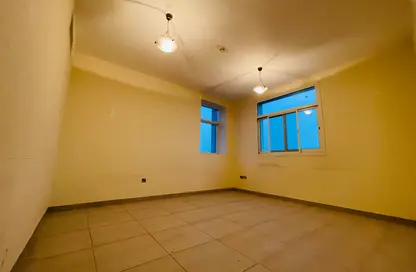 Apartment - 2 Bedrooms - 2 Bathrooms for rent in Airport Road - Abu Dhabi
