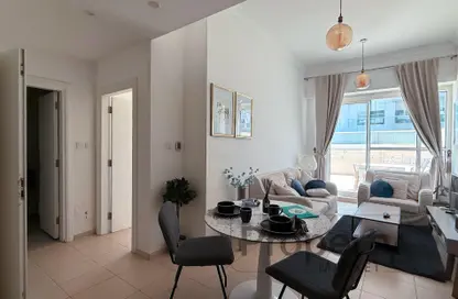 Apartment - 1 Bedroom - 1 Bathroom for sale in Mayfair Tower - Business Bay - Dubai