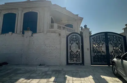 دوبلكس - 7 غرف نوم - 8 حمامات للايجار في خزام - رأس الخيمة