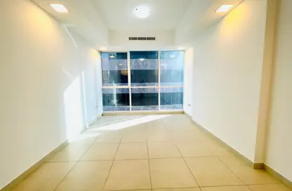 Apartment - 2 Bedrooms - 2 Bathrooms for rent in Hamdan Street - Abu Dhabi