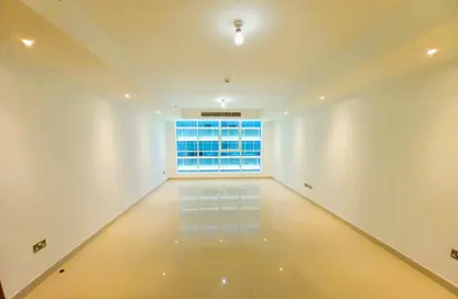 Apartment - 3 Bedrooms - 4 Bathrooms for rent in Burj Alkhair - Zayed the First Street - Al Khalidiya - Abu Dhabi